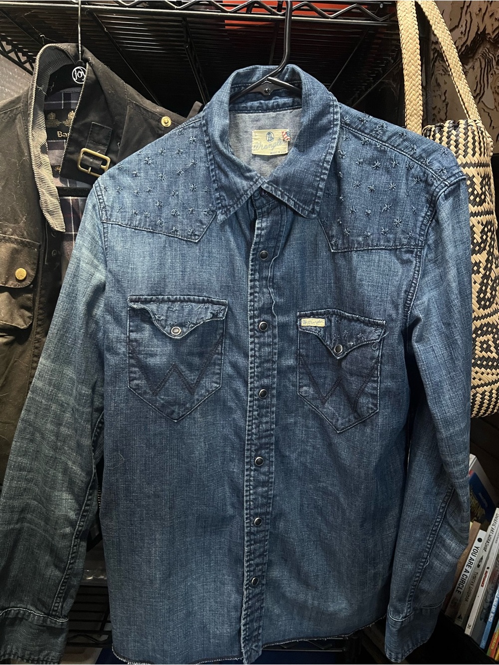 Wrangler Blue Denim Shirt with Label Detail Mens L